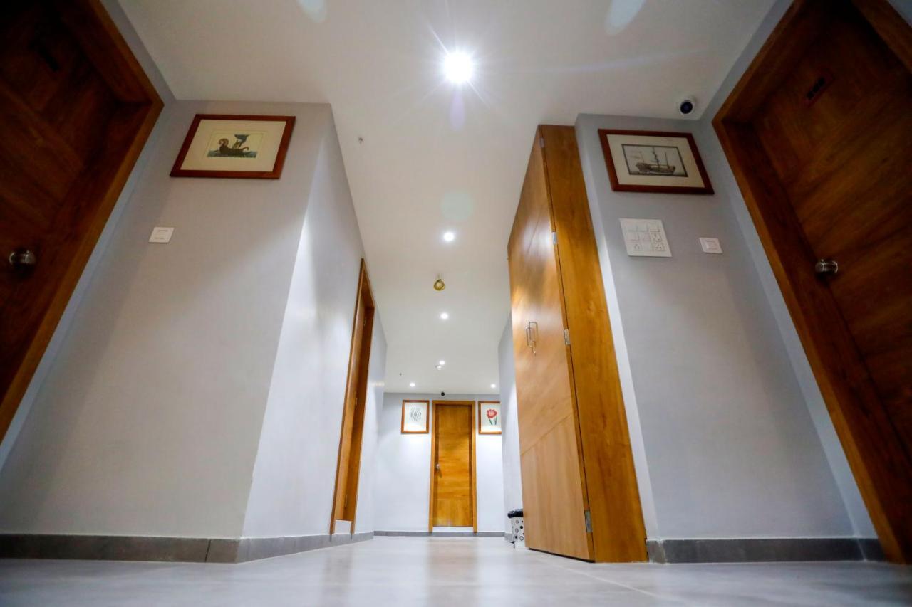 Somnāth Hotel Om מראה חיצוני תמונה